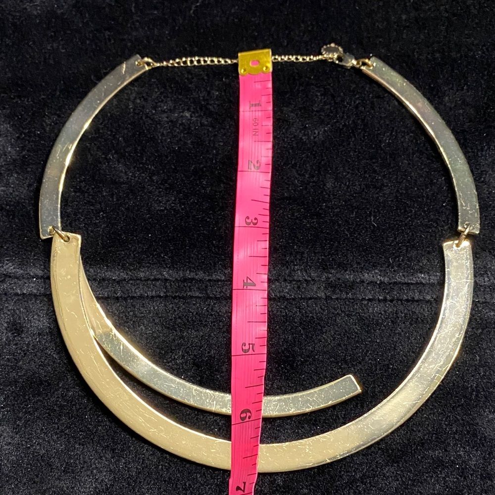 BCBGeneration Gold Statement Necklace - Picture 7 of 7